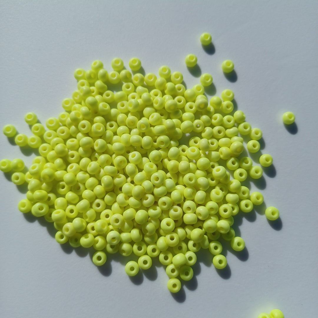 6/0 Pony Beads - Neon Opaque Yellow