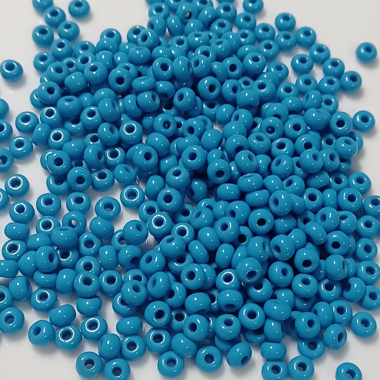 6/0 Pony Beads - Opaque Turquoise Blue