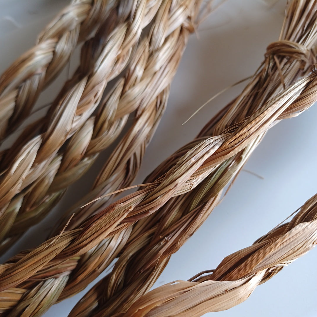 Sweet Grass Braid – Wakeda Trading Post